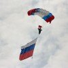 600px-Parachuting_-_Russian_flag